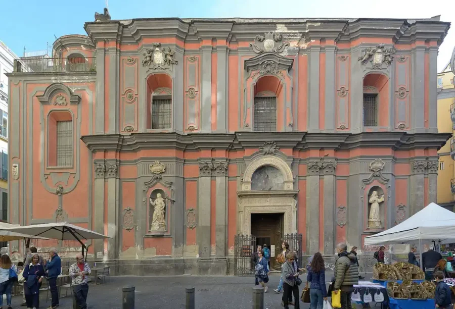 Obiective turistice Napoli Chiesa di Sant'Angelo a Nilo