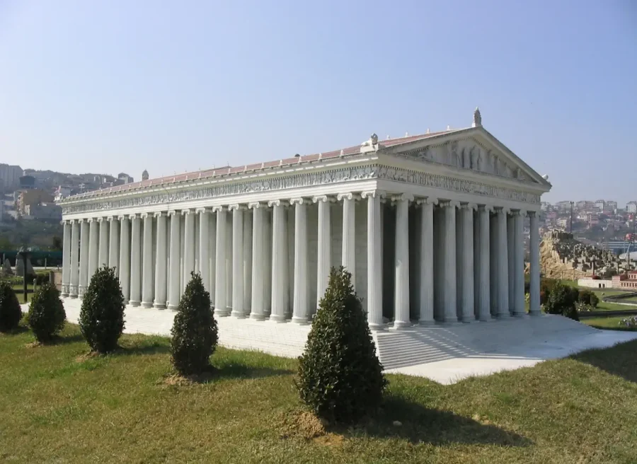 Cele 7 Minuni ale Lumii Antice - Templul zeiței Artemis din Efes.